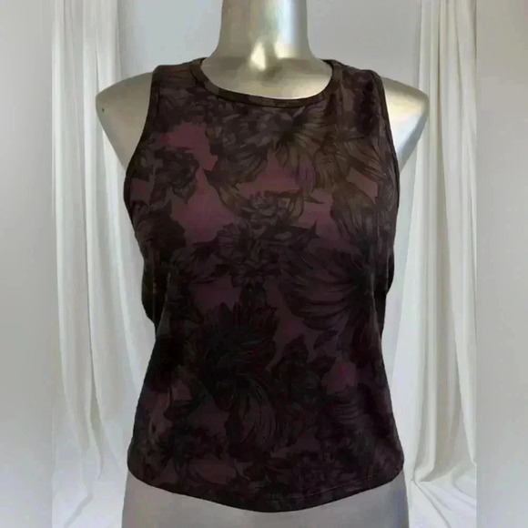 🆕 Women’s Marika Balance Collection Crop  Top - Picture 1 of 16